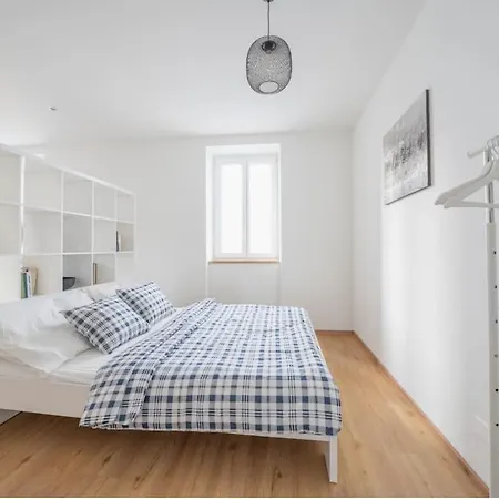 Lägenhet Loft Dv1 - Bellissimo Loft In Citta Vecchia